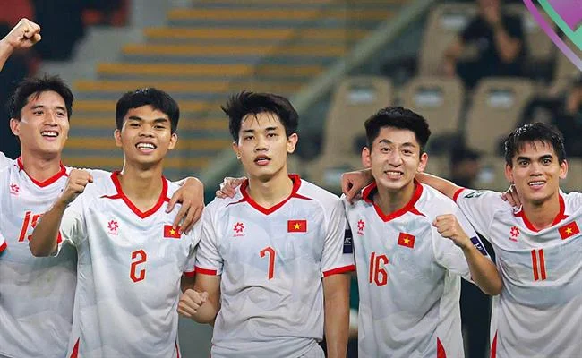 Các trò chơi slot nổ hũ và bắn cá hấp dẫn
